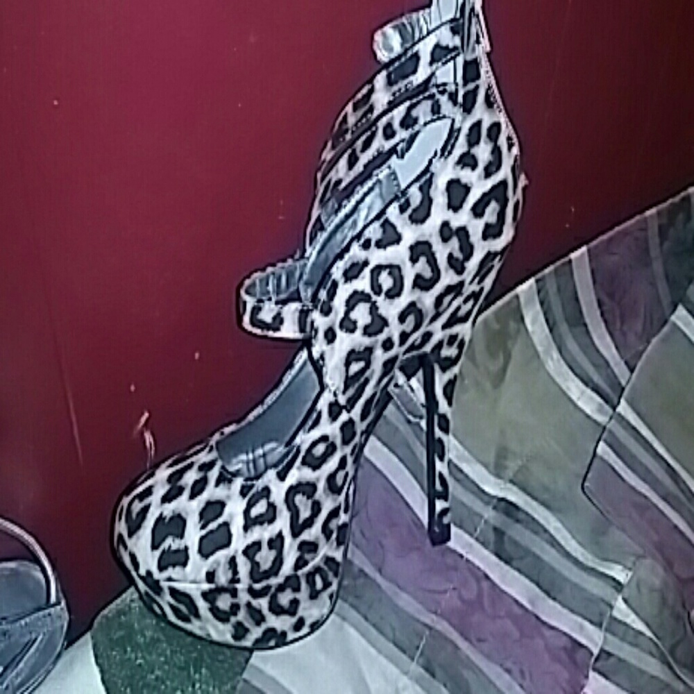 Leopard print heels